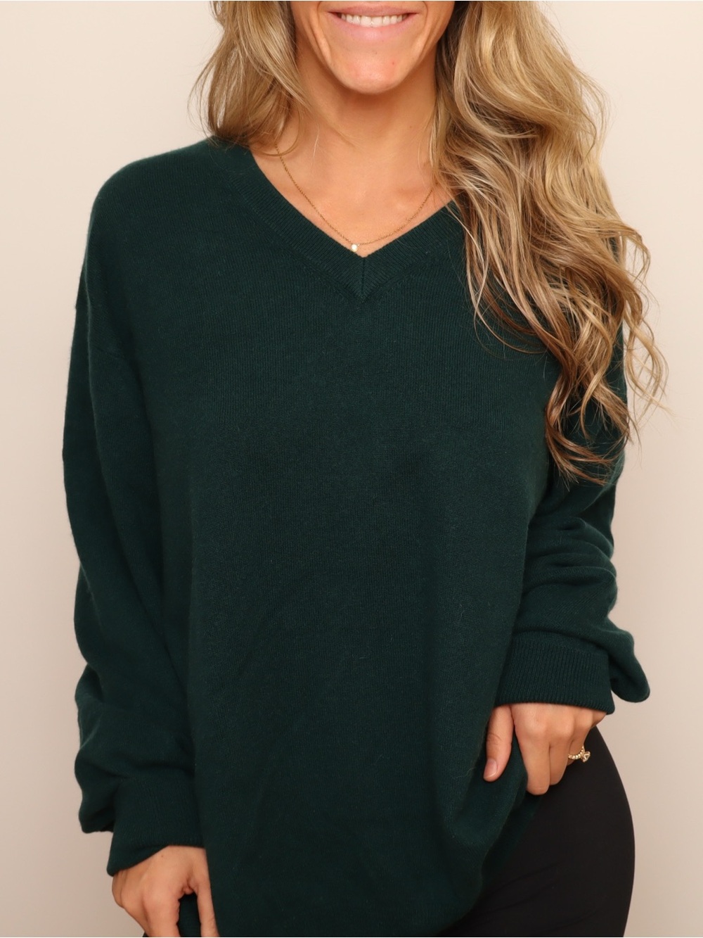 JR 100% Cashmere Dark Green V-Neck Sweater